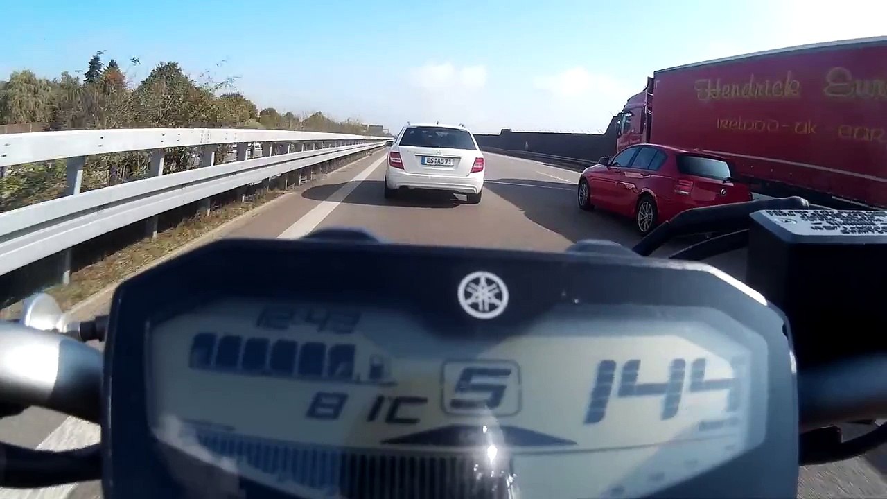 Yamaha MT-07 (FZ-07) - Top speed / velocipede máxima (Höchstgeschwindigkeit) + Akrapovic