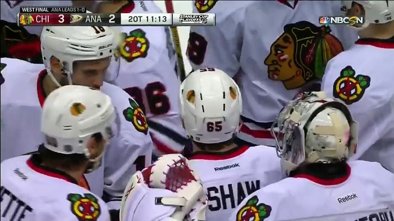 NHL : but marqué de la tête en hockey