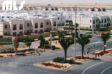 01 bedroom located at Al Jarf  Hizam Al Ghabat   Al Ghadeer - mlsae.com