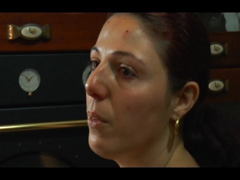 Afragola (NA) - Anziano spara a vicini, Vincenza: E' successo l'inferno (19.05.15)