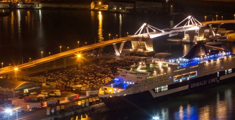 Timelapse Captures the Barcelona Buzz