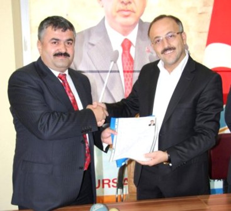 AK Partili Gürsu Belediye Başkanı'na Makamında Silahlı Saldırı