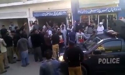 Mirpuri people start saying 'Go Majeed Go' in front of Ch Abdul Majid car
