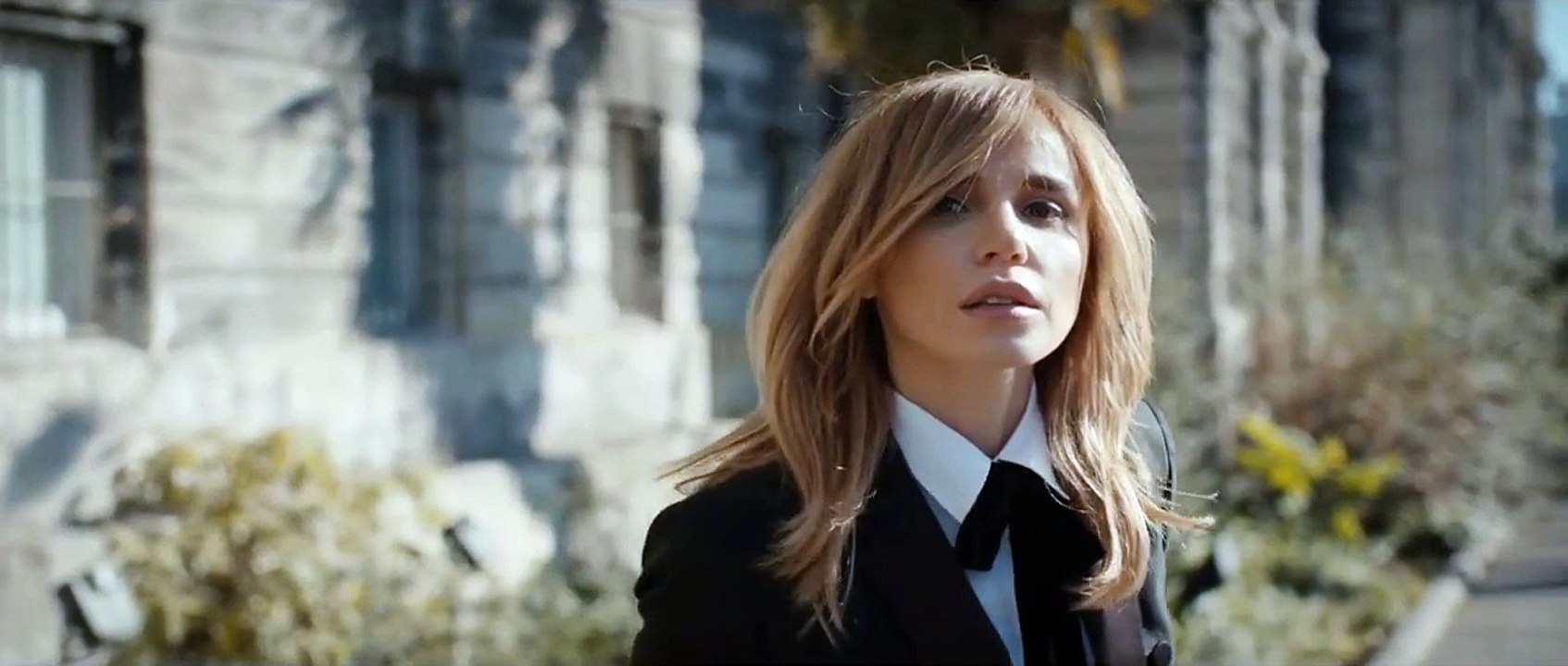 Gülşen - Emrin Olur