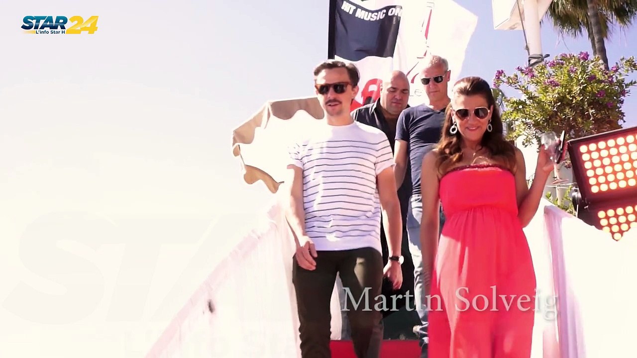 Xavier Delarue "Reporter Très Spécial" - "J'ai testé pour vous le set de Martin Solveig à la plage L.A. Beach" - Festival de Cannes 2015