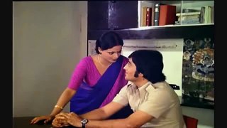 Rekha  Indian Actress Naval in Saree slow motion