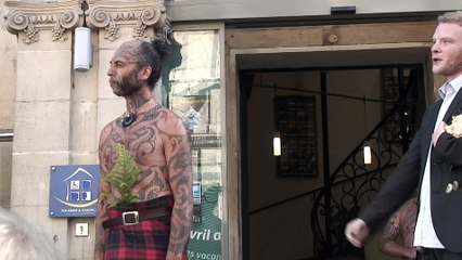 Cérémonie et inauguration "Bottled Océan 2115" George Nuku - Muséum de Rouen
