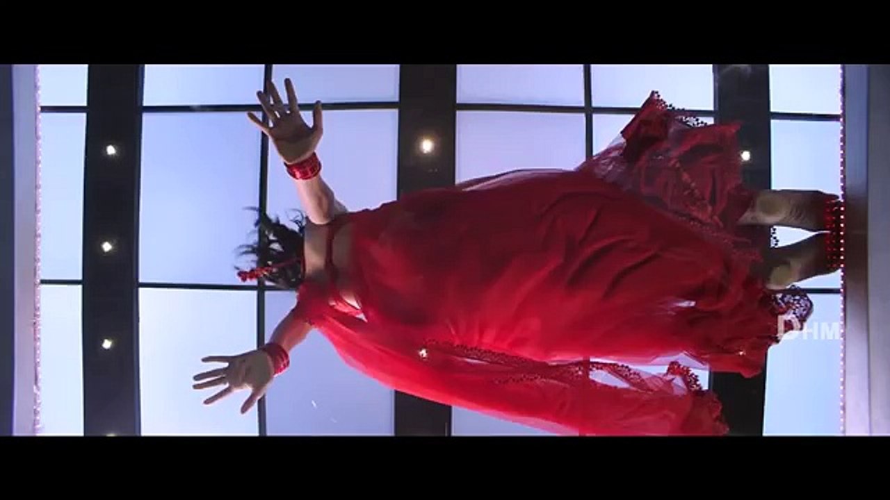 Telugu Actress Bold Show Slow Motion DHM