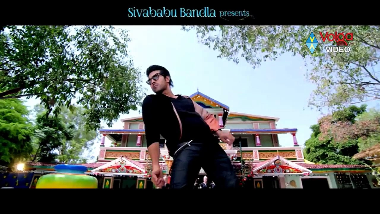 Govindudu Andarivadele Songs - Gulabi Kallu Rendu Mullu - Ram Charan,Kajal Aggarwal - 2014