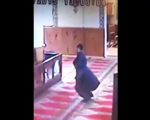 Namaz kılan babanın çocuğu ile imtihanı