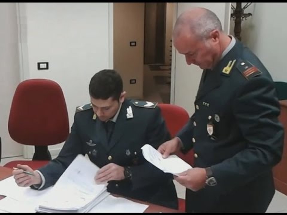 Lucca - Truffe su acquisti on line, arrestati due coniugi (15.05.15)