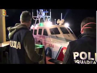 Sicilia - Sbarchi di immigrati (18.04.15)