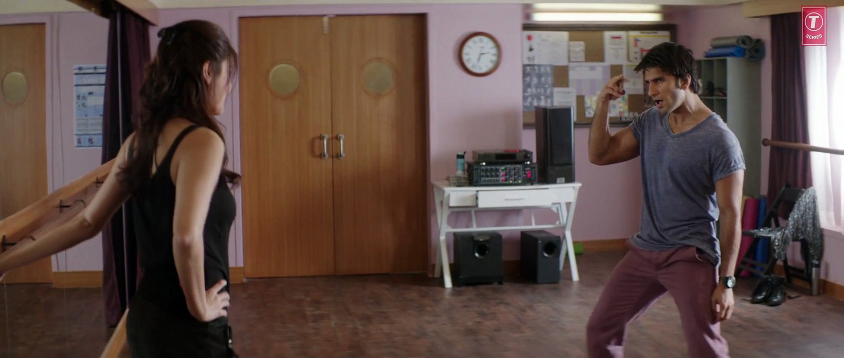 Pehli Baar Full HD Video Song (2015) Dil Dhadakne Do