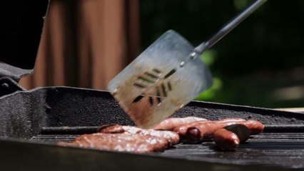 5 Tips to throw a budget barbecue this summer