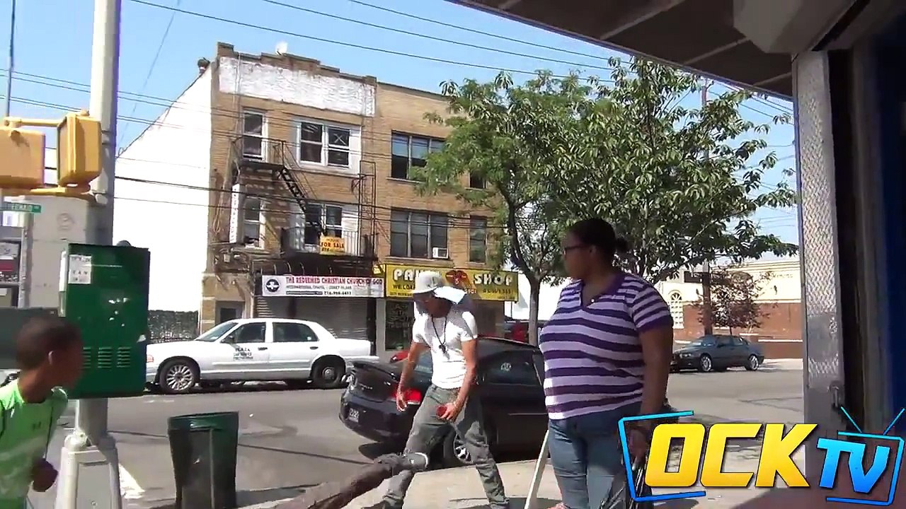 Pulling Up Sagging Pants In The Hood Prank