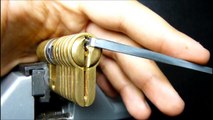 Lockpicking : security pin and false set