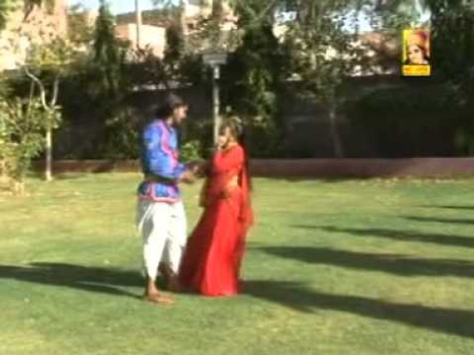 Ek Lal Mirach Badi Tej - Banadi Ubhi Arj Kare - Rajasthani Songs