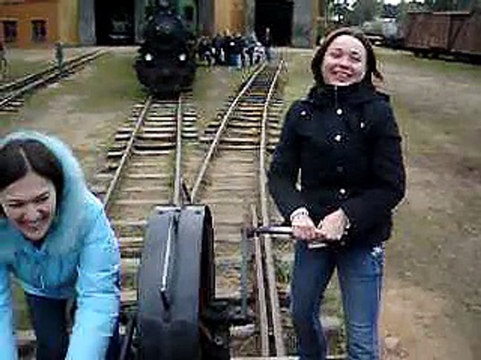 Russian Girls Power Manual Train