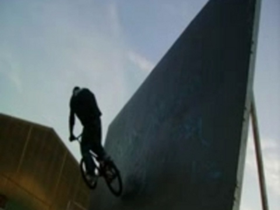 BMX ALEX RODRIGUES CLIP VIDEO