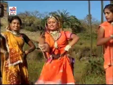 बनडी झूल रही बागा में - बन्नी रे हाथ में मोबाइल ( राजस्थानी )