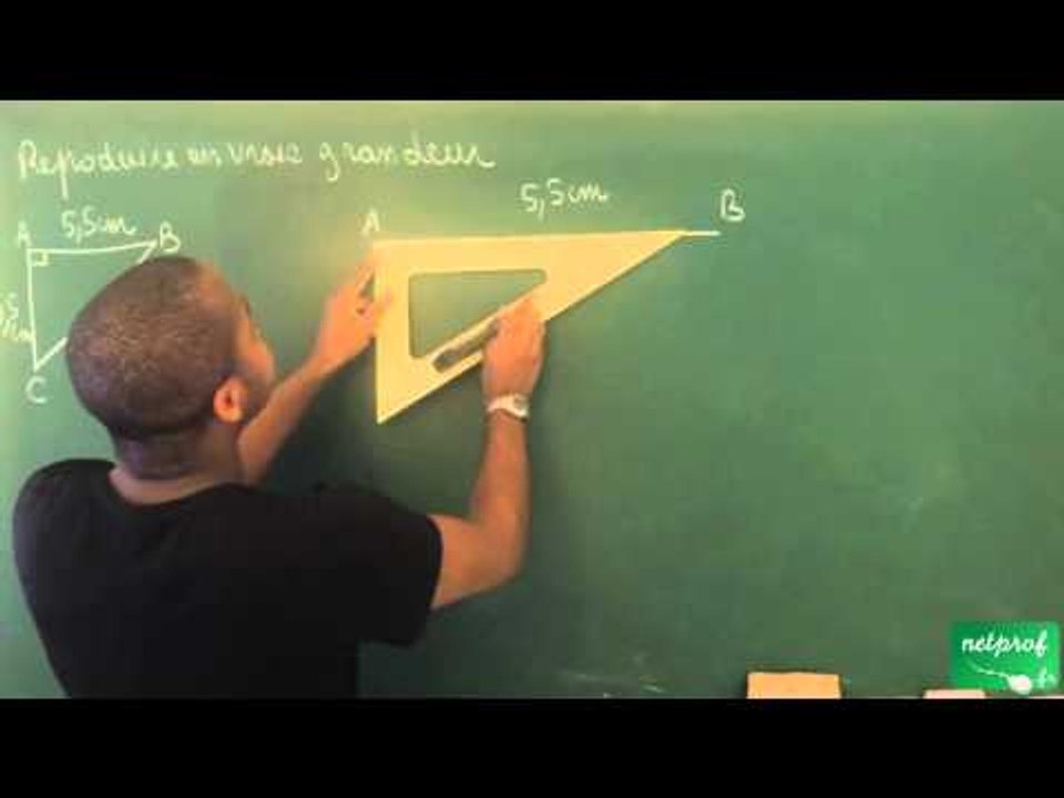 145 / Droites parallèles et perpendiculaires / Construire un triangle rectangle