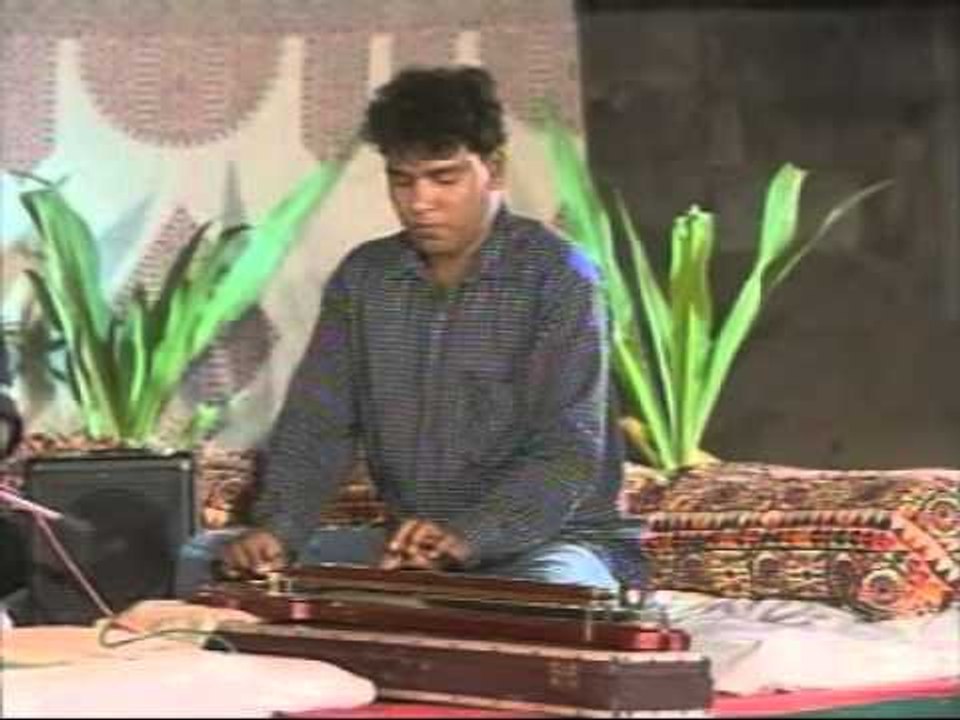Hare Fare Hari Nahi Made Re - Santwani Part 1 - Gujarati Songs