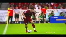 Ronaldinho VS Cristiano Ronaldo ● Crazy Skills ( Football Grinta )
