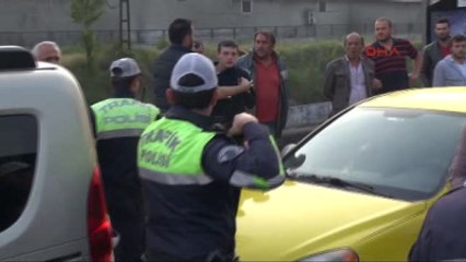 17 Yaşındaki Sürücü Karakola Gitmemek İçin Direnince Arbede Çıktı