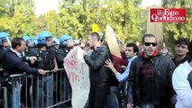 Torino, scontri tra Polizia e studenti al campus Einaudi
