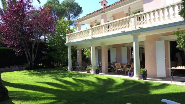 VILLA A VENDRE Mougins (06250) - Proche Golf - 6 pièces 190 m²