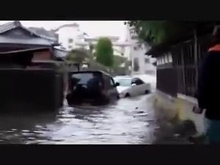 Japan Tsunami 2011 03 11 Escaping Death Very Scary