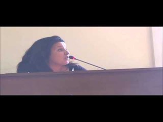 Download Video: Aversa (CE) - Scambio Maddalena-Palazzo della Salute? La denuncia di Marilena Natale (19.09.14)