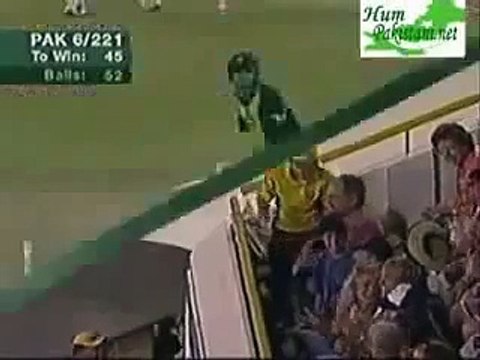 the biggest Six in the history of cricket by Shahid Afridi In Cricket