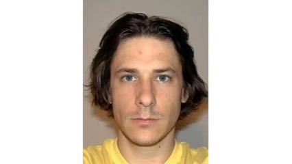 Il se prend en photo chaque jour durant 16 ans !