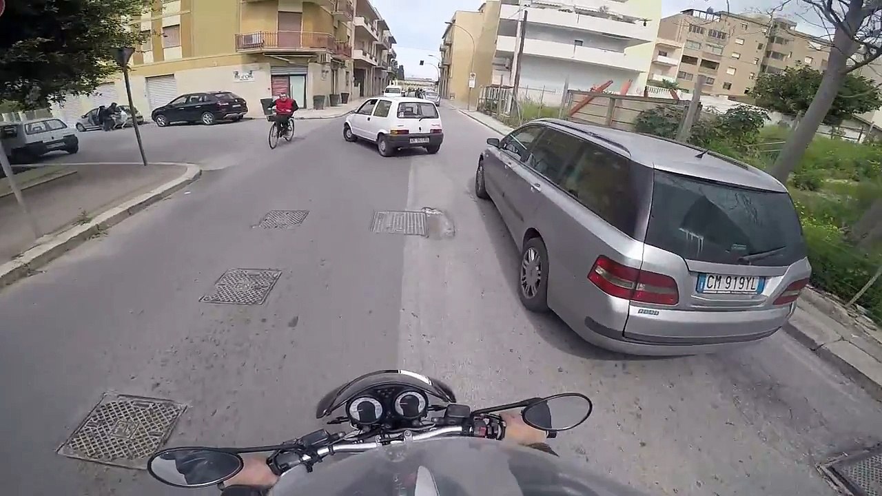 salita ad erice ducati monster s2r 800