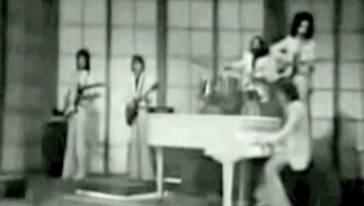 I CAMALEONTI _ L'ORA DELL'AMORE VIDEO CLIPE