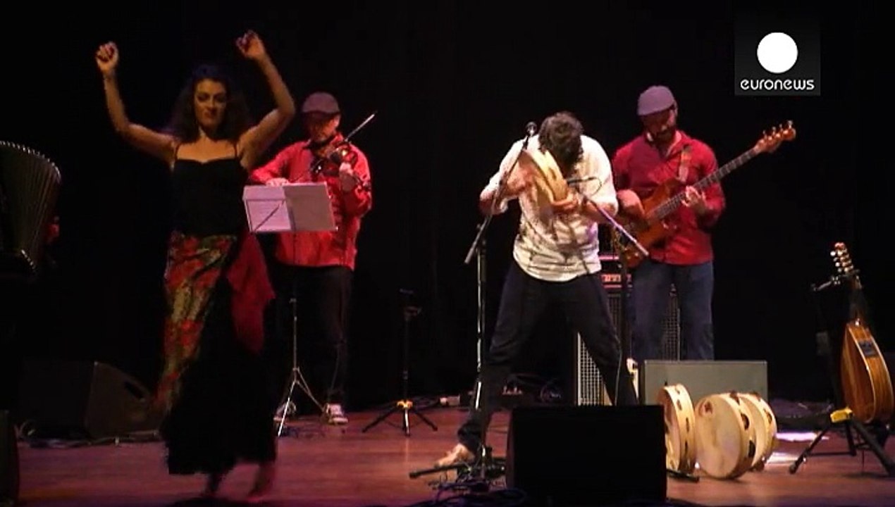 "pizzica" - lebensfreude durch musik