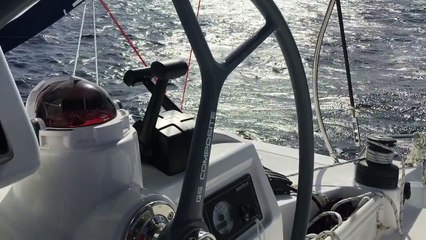 Catana Bali 4.3 coque numéro 2 en convoyage vers la Croatie