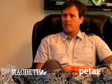 Tom DeLonge Talks About Vegan Shoes