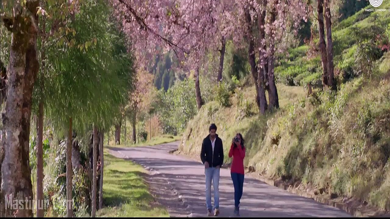 Baat Ek Hai (Female Version) (Guru Dakshina) (Full HD 720p) (Mastipur.Com)