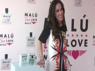Malú regresa a sus orígenes con su nueva fragancia, Malú Live