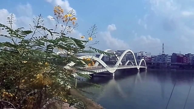 Most Beautiful Place to See- Hatirjheel (হাতিরঝিল), Dhaka, Bangladesh.
