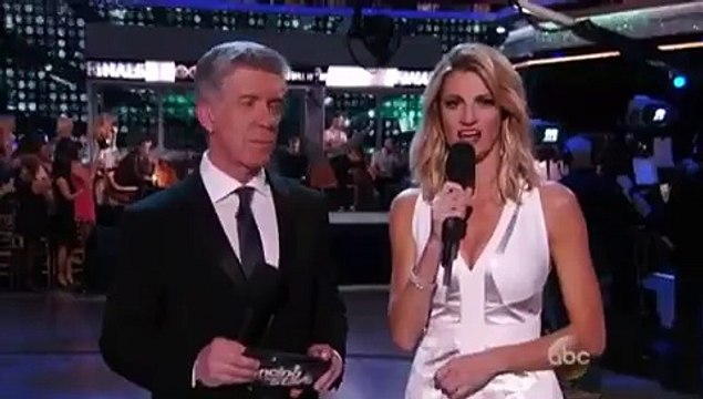 Nastia Liukin, Sasha Farber, & Derek Hough dancing to Andy grammer Honey I'm Good