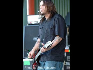 Seether- Walk away from the sun Lyrics