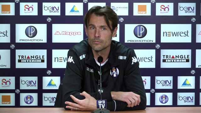 Dominique Arribagé en conférence de presse avant TFC/Nice