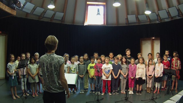 [Ecole en choeur] Académie de Clermont-Ferrand_école Jean Moulin à MOULINS