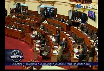 Galarreta a Otárola en el pleno del Congreso: "Cállese la boca"