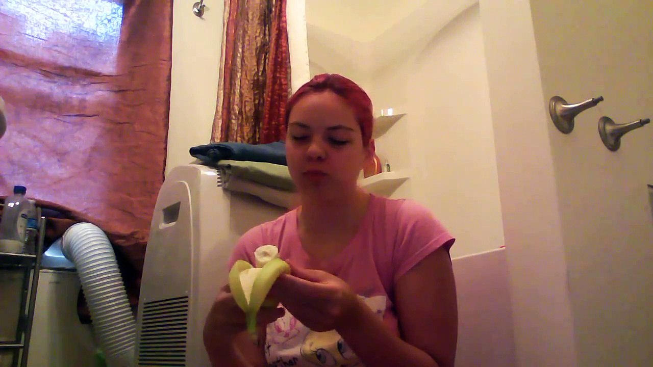 Lizzie's Challenge! Banana & Sprite