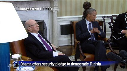 Obama offers democratic Tunisia security pledge