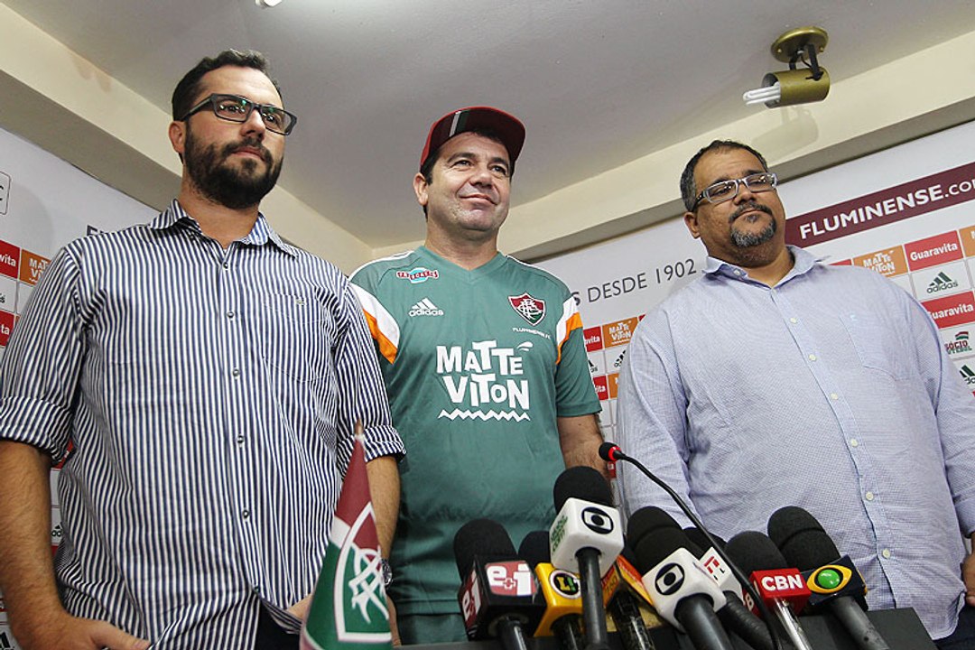 Enderson volta ao Flu com a certeza que clube brigará por coisas grandes